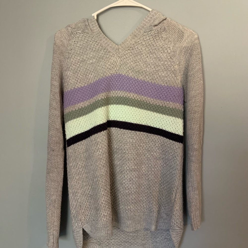 Hooded sweater